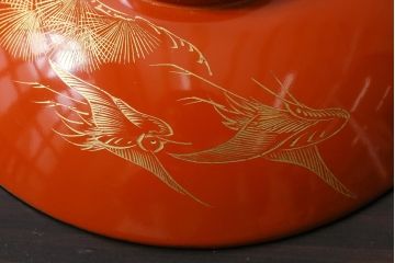 アンティーク雑貨　和製アンティーク　鶴・松　縁起の良い沈金蒔絵の木製椀5客セット(蓋付き椀、漆器、和食器)(R-039374)