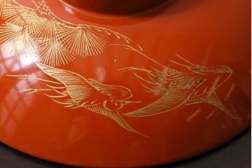 アンティーク雑貨　和製アンティーク　鶴・松　縁起の良い沈金蒔絵の木製椀5客セット(蓋付き椀、漆器、和食器)(R-039375)