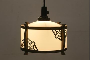 アンティーク照明　和製アンティーク　昭和初期　透かし模様が目を引く吊り下げ照明(天井照明)(R-039377)