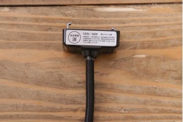 アンティーク照明　和製アンティーク　大正昭和初期　レトロモダンな雰囲気漂うオパールガラスの吊り下げ照明(天井照明、ペンダントライト)(R-039383)