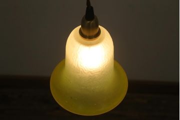 アンティーク照明　フランスアンティーク　ベルのような形が愛らしいペンダントライト(天井照明、シェード)(R-039387)