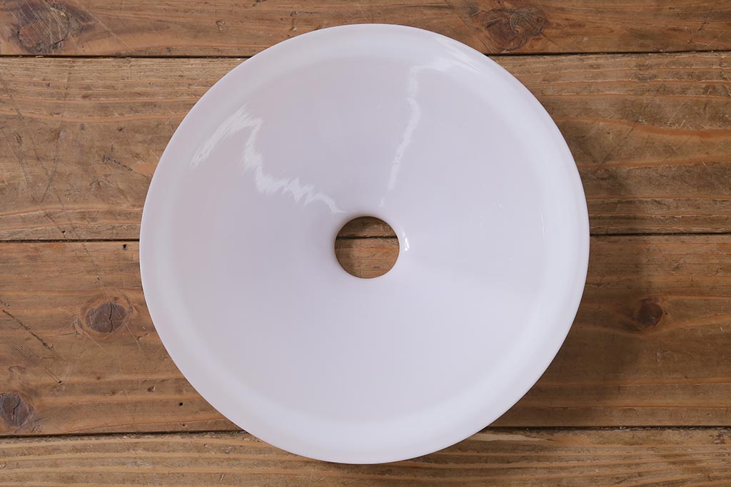 アンティーク照明　戦前　ノスタルジックな雰囲気の平笠シェード(吊り下げ照明、天井照明、ペンダントライト)(R-039388)