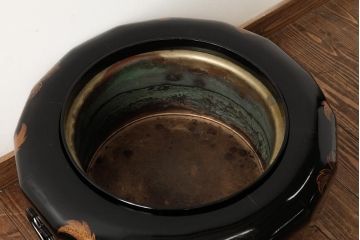 アンティーク雑貨　和製アンティーク　明治大正期　漆塗り　花唐草蒔絵火鉢(R-039394)