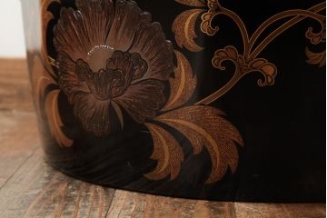 アンティーク雑貨　和製アンティーク　明治大正期　漆塗り　花唐草蒔絵火鉢(R-039394)