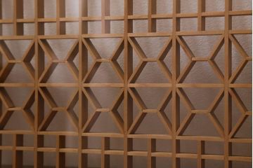 ラフジュ工房オリジナル　古建具リメイク　味わい深い和の雰囲気漂うローボード(収納棚、テレビ台、テレビボード)(R-039396)