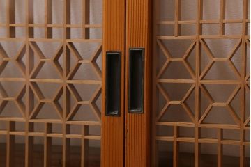 ラフジュ工房オリジナル　古建具リメイク　味わい深い和の雰囲気漂うローボード(収納棚、テレビ台、テレビボード)(R-039396)