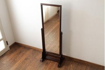 中古　松本民芸家具　シンプルなデザインが魅力的なD型姿見(ミラー、鏡)(定価約12万円)(R-039397)