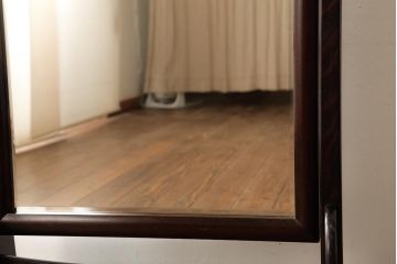 中古　松本民芸家具　シンプルなデザインが魅力的なD型姿見(ミラー、鏡)(定価約12万円)(R-039397)