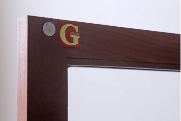 ヴィンテージ家具　イギリスビンテージ　G-PLAN(ジープラン)　Fresco(フレスコ)シリーズ　北欧スタイル家具らしいシンプルなウォールユニット(収納棚、キャビネット)(R-039402)