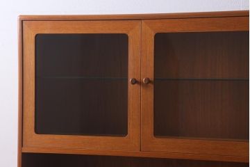 ヴィンテージ家具　イギリスビンテージ　G-PLAN(ジープラン)　Fresco(フレスコ)シリーズ　北欧スタイル家具らしいシンプルなウォールユニット(収納棚、キャビネット)(R-039402)