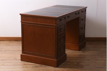 中古美品　DREXEL HERITAGE JAPAN(ドレクセルヘリテイジ・ジャパン)　Triune(トライユン)　デスク(机、在宅ワーク、在宅用)(定価約75万円)(R-039403)