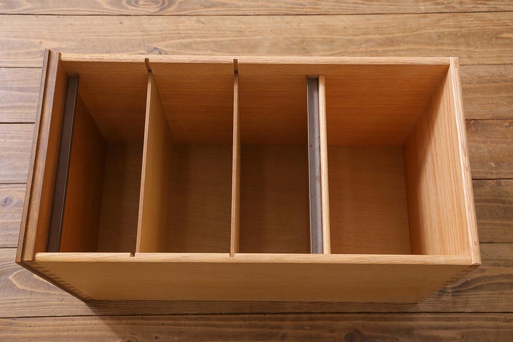 中古美品　DREXEL HERITAGE JAPAN(ドレクセルヘリテイジ・ジャパン)　Triune(トライユン)　デスク(机、在宅ワーク、在宅用)(定価約75万円)(R-039403)