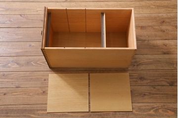 中古美品　DREXEL HERITAGE JAPAN(ドレクセルヘリテイジ・ジャパン)　Triune(トライユン)　デスク(机、在宅ワーク、在宅用)(定価約75万円)(R-039403)