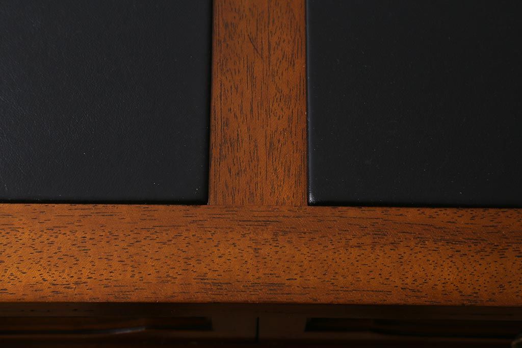 中古美品　DREXEL HERITAGE JAPAN(ドレクセルヘリテイジ・ジャパン)　Triune(トライユン)　デスク(机、在宅ワーク、在宅用)(定価約75万円)(R-039403)