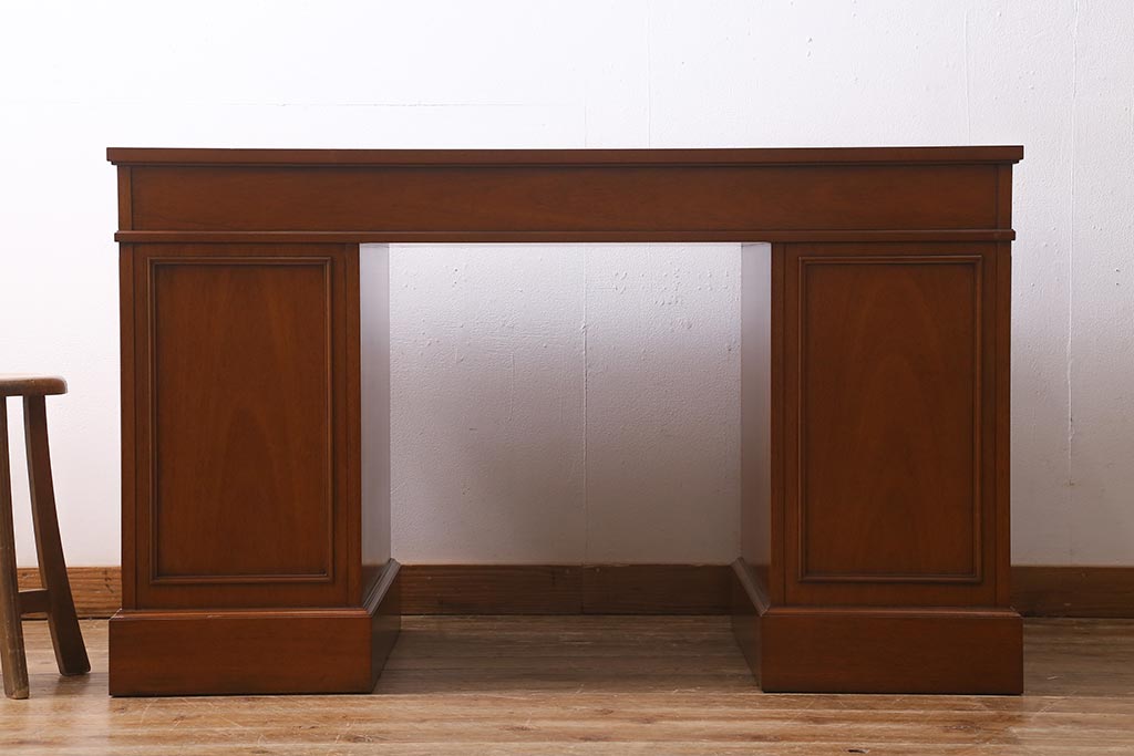 中古美品　DREXEL HERITAGE JAPAN(ドレクセルヘリテイジ・ジャパン)　Triune(トライユン)　デスク(机、在宅ワーク、在宅用)(定価約75万円)(R-039403)