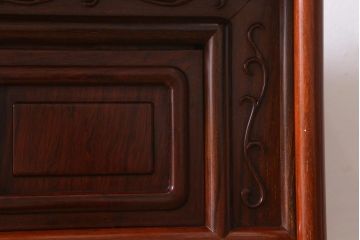 ビンテージ家具　和製ビンテージ　カリン材　赤みがかった色味と艶が美しい茶棚(飾り棚、陳列棚、花梨材)(R-039414)