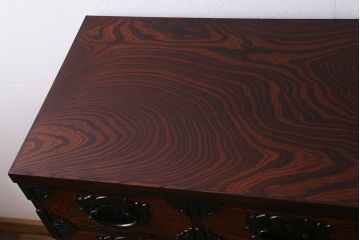 中古　伝統民芸家具　岩谷堂箪笥　華やかな意匠の四、五尺整理(二ツ重)箪笥(衣装箪笥、整理タンス)(定価約77万円)(R-039415)
