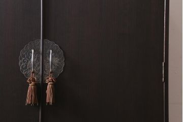 中古　伝統工芸品　上品な和の趣漂う加茂総桐箪笥(総桐たんす、和箪笥、衣装タンス)(定価約120万円)(R-039417)