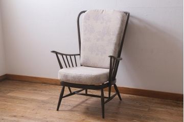ヴィンテージ家具　ERCOL(アーコール)　エバーグリーン　エレガントな雰囲気漂う1人掛けイージーチェア(ラウンジチェア、アームチェア、椅子、ソファ、ビンテージ)(定価約29万円)(R-039434)