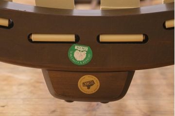 ヴィンテージ家具　ERCOL(アーコール)　エバーグリーン　エレガントな雰囲気漂う1人掛けイージーチェア(ラウンジチェア、アームチェア、椅子、ソファ、ビンテージ)(定価約29万円)(R-039434)