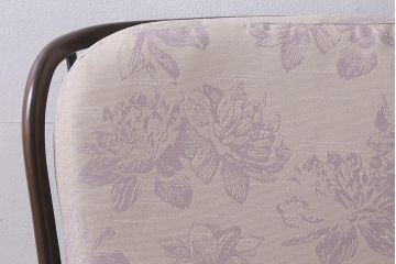 ヴィンテージ家具　ERCOL(アーコール)　エバーグリーン　エレガントな雰囲気漂う1人掛けイージーチェア(ラウンジチェア、アームチェア、椅子、ソファ、ビンテージ)(定価約29万円)(R-039435)