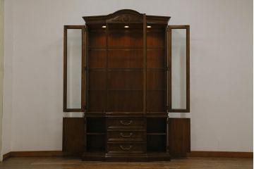 中古　DREXEL HERITAGE(ドレクセルヘリテイジ)　TRYON MANOR(トライオンメナー)　China(チャイナ) 食器棚(キャビネット、飾り棚、収納棚)(定価約98万円)(R-039447)