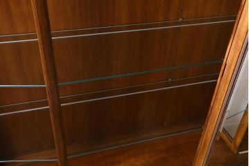 中古　DREXEL HERITAGE(ドレクセルヘリテイジ)　TRYON MANOR(トライオンメナー)　China(チャイナ) 食器棚(キャビネット、飾り棚、収納棚)(定価約98万円)(R-039447)