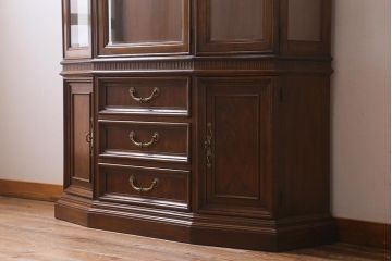 中古　DREXEL HERITAGE(ドレクセルヘリテイジ)　TRYON MANOR(トライオンメナー)　China(チャイナ) 食器棚(キャビネット、飾り棚、収納棚)(定価約98万円)(R-039447)