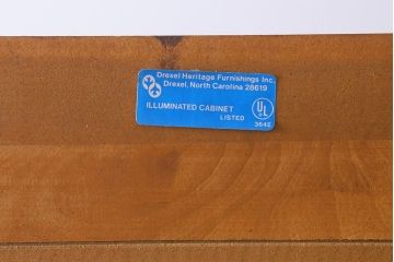 中古　DREXEL HERITAGE(ドレクセルヘリテイジ)　TRYON MANOR(トライオンメナー)　China(チャイナ) 食器棚(キャビネット、飾り棚、収納棚)(定価約98万円)(R-039447)