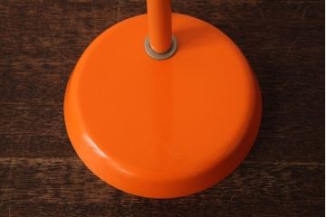レトロ照明　ビビットなオレンジが可愛らしいデスクスタンド(スタンドライト、卓上照明)(R-039449)
