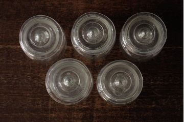 アンティーク雑貨　レトロ雑貨　アンティークボトル　小さな蓋付きガラス瓶5個セット(ガラスビン)(R-039455)