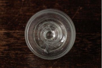 アンティーク雑貨　レトロ雑貨　アンティークボトル　小さな蓋付きガラス瓶5個セット(ガラスビン)(R-039455)