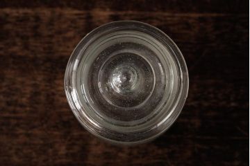 アンティーク雑貨　レトロ雑貨　アンティークボトル　小さな蓋付きガラス瓶5個セット(ガラスビン)(R-039457)