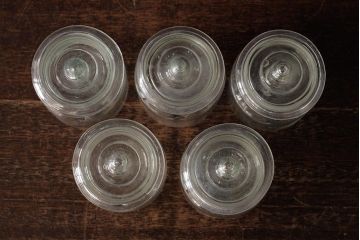 アンティーク雑貨　レトロ雑貨　アンティークボトル　小さな蓋付きガラス瓶5個セット(ガラスビン)(R-039457)