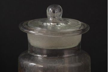 アンティーク雑貨　レトロ雑貨　アンティークボトル　小さな蓋付きガラス瓶5個セット(ガラスビン)(R-039457)
