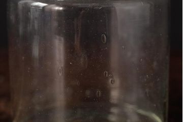 アンティーク雑貨　レトロ雑貨　アンティークボトル　小さな蓋付きガラス瓶5個セット(ガラスビン)(R-039457)