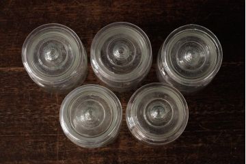 アンティーク雑貨　レトロ雑貨　アンティークボトル　小さな蓋付きガラス瓶5個セット(ガラスビン)(R-039458)