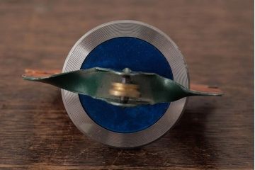 アンティーク雑貨　昭和期　タイガー商会　T.K　レトロなジョッキーゴマ(おもちゃ)(R-039459)