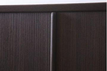 中古　国産　総桐材　落ち着きのある佇まいが魅力のワードローブ(洋服タンス、衣裳タンス)(R-039469)