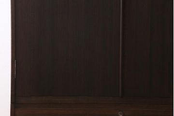 中古　国産　総桐材　落ち着きのある佇まいが魅力のワードローブ(洋服タンス、衣裳タンス)(R-039469)