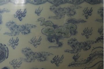 アンティーク雑貨　大正昭和初期　龍と鳳凰の図が大胆に描かれた瀬戸火鉢(鉢カバー)(R-039477)