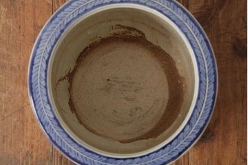 アンティーク雑貨　大正昭和初期　タイルのような図柄がすてきな瀬戸火鉢(鉢カバー)(R-039479)
