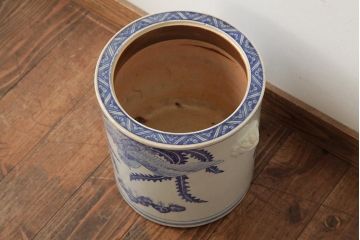 アンティーク雑貨　大正昭和初期　鳳凰の図が迫力のある瀬戸火鉢(鉢カバー)(R-039481)