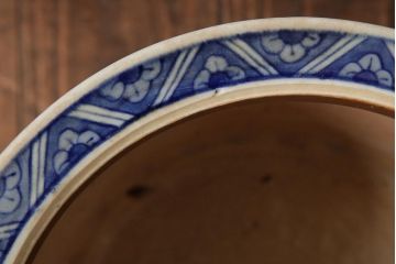 アンティーク雑貨　大正昭和初期　鳳凰の図が迫力のある瀬戸火鉢(鉢カバー)(R-039481)