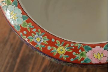 アンティーク雑貨　和製アンティーク　色絵　鮮やかな総花図の十錦手火鉢(瀬戸火鉢、鉢カバー)(R-039485)