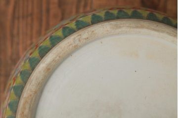 アンティーク雑貨　和製アンティーク　色絵　鮮やかな総花図の十錦手火鉢(瀬戸火鉢、鉢カバー)(R-039485)