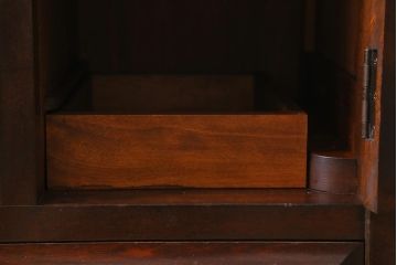 中古　リメイク家具　北海道民芸家具　上質な作りが魅力のサイドキャビネット(リビングボード、引き出し、チェスト、テレビ台)(R-039494)