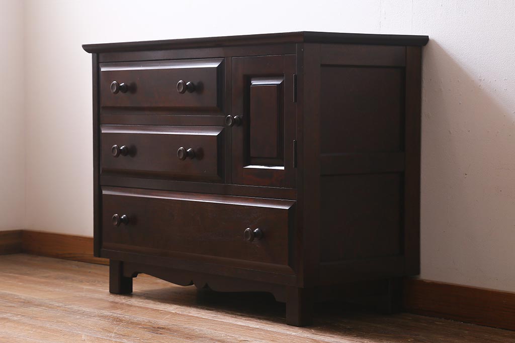 中古　リメイク家具　北海道民芸家具　上質な作りが魅力のサイドキャビネット(リビングボード、引き出し、チェスト、テレビ台)(R-039494)