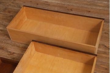 中古　リメイク家具　北海道民芸家具　上質な作りが魅力のサイドキャビネット(リビングボード、引き出し、チェスト、テレビ台)(R-039494)