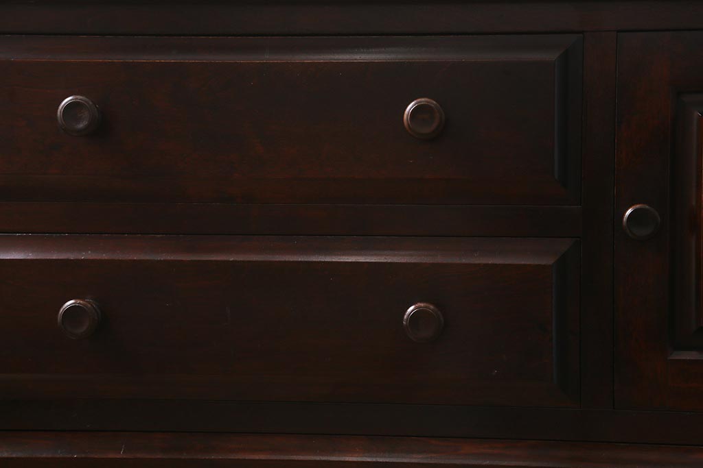 中古　リメイク家具　北海道民芸家具　上質な作りが魅力のサイドキャビネット(リビングボード、引き出し、チェスト、テレビ台)(R-039494)